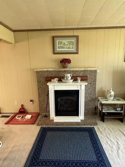 Living - 182 E M-61, Gladwin, MI 48624 photo 1 of 4