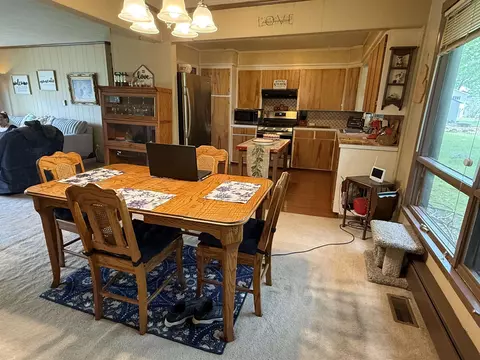 Dining - 182 E M-61, Gladwin, MI 48624 photo 2 of 2