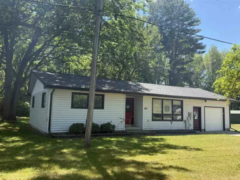 Exterior - 182 E M-61, Gladwin, MI 48624 photo 2 of 7