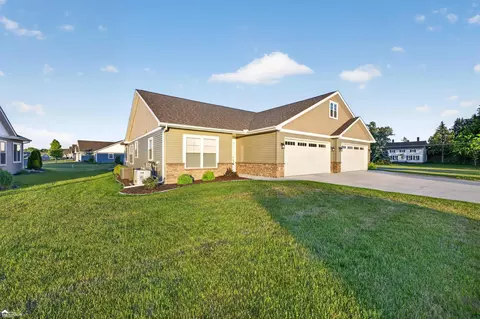 455 Blossom, Frankenmuth, MI 48734
