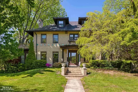 1265 Devonshire, Grosse Pointe Park, MI 48230
