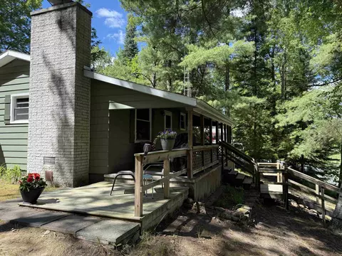 Exterior - 948 Rivers Ter, Gladwin, MI 48624 photo 12 of 14