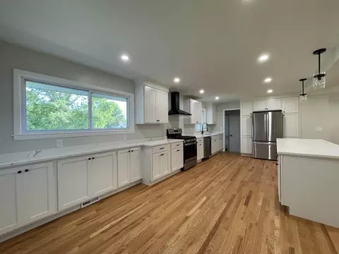 Kitchen - 114 E Henry, Flushing, MI 48433 photo 1 of 6