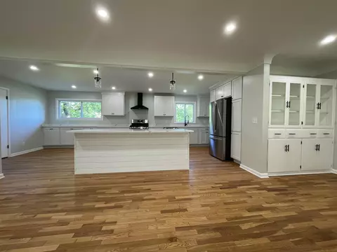 Kitchen - 114 E Henry, Flushing, MI 48433 photo 6 of 6