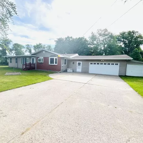 4713 S Fraser, Bay City, MI 48706
