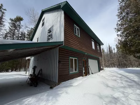 31255 S Maxton, Drummond Island, MI 49726