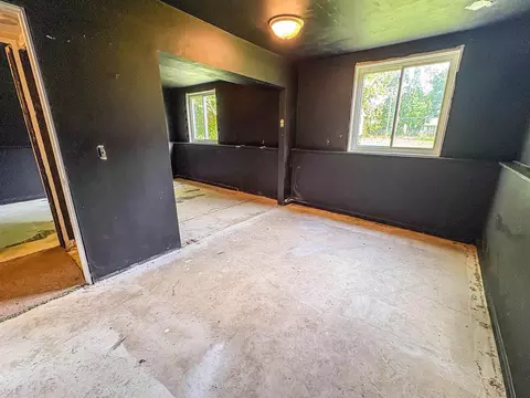 Bedroom - 343 Beach, Mount Morris, MI 48458 photo 6 of 7