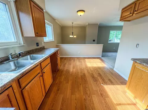 Kitchen - 343 Beach, Mount Morris, MI 48458 photo 4 of 4