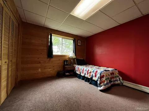 Bedroom - 2424 County Road 496, Ishpeming, MI 49849 photo 5 of 7