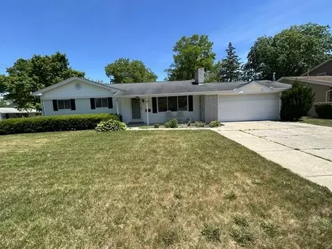4 Westview, Saginaw, MI 48602