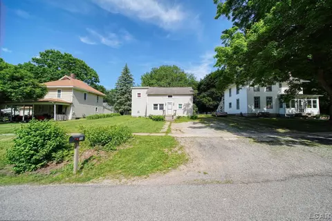 215 S Jackson, Addison, MI 49220
