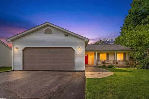 2679 Lacota, Waterford, MI 48328