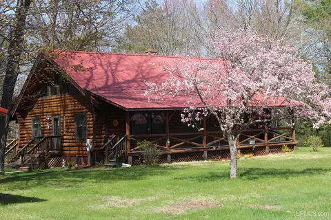 110 Soderena, Crystal Falls, MI 49920