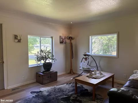Living - 9956 Sharp, Clifford, MI 48727 photo 2 of 3