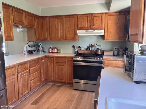 Kitchen - 9956 Sharp, Clifford, MI 48727 photo 1 of 2