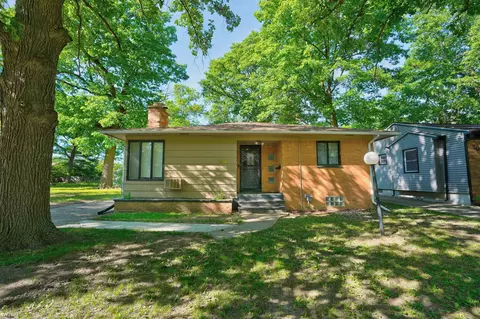3018 Helber, Flint, MI 48504