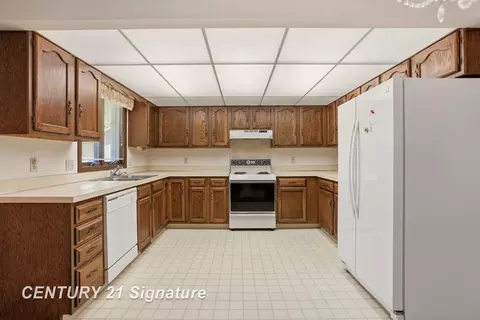 Kitchen - 2691 Rumsey, Au Gres, MI 48703 photo 3 of 5