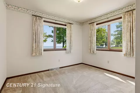 Bedroom - 2691 Rumsey, Au Gres, MI 48703 photo 4 of 5