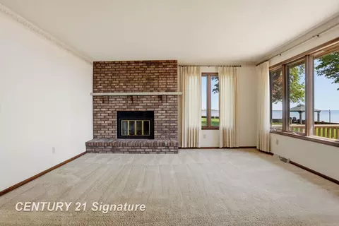 Living - 2691 Rumsey, Au Gres, MI 48703 photo 4 of 6