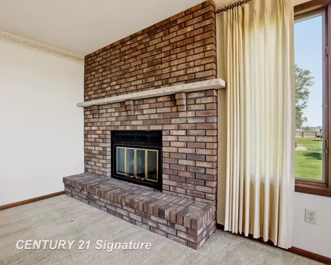 Living - 2691 Rumsey, Au Gres, MI 48703 photo 5 of 6