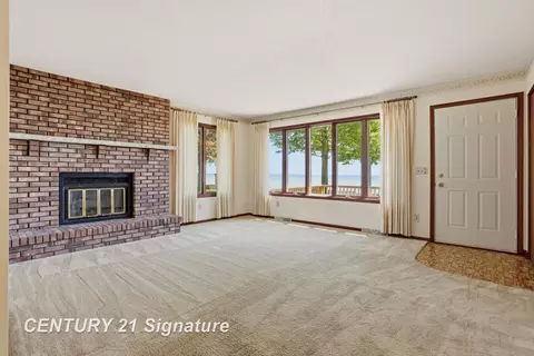 Living - 2691 Rumsey, Au Gres, MI 48703 photo 2 of 6
