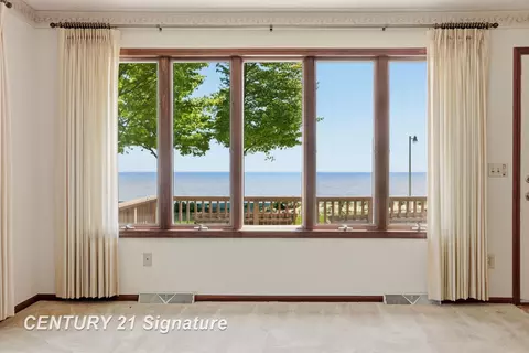 Living - 2691 Rumsey, Au Gres, MI 48703 photo 3 of 6