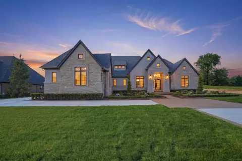 5803 Cotswold #17, Washington Township, MI 48094