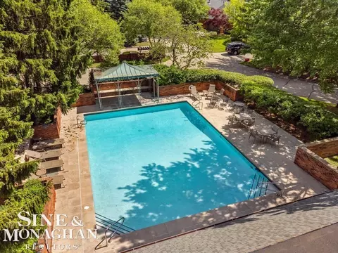 Exterior - 22 Windemere, Grosse Pointe Farms, MI 48236 photo 23 of 23