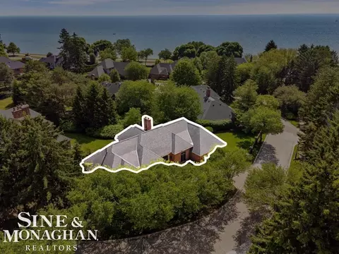 View/Area - 22 Windemere, Grosse Pointe Farms, MI 48236 photo 8 of 9