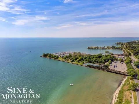 View/Area - 22 Windemere, Grosse Pointe Farms, MI 48236 photo 1 of 9