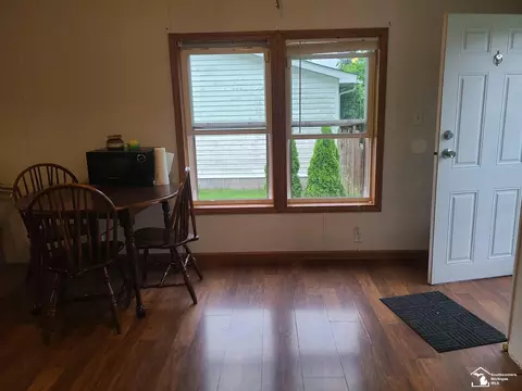 Entry Way - 3202 Ferndale, Monroe, MI 48162 photo 1 of 1
