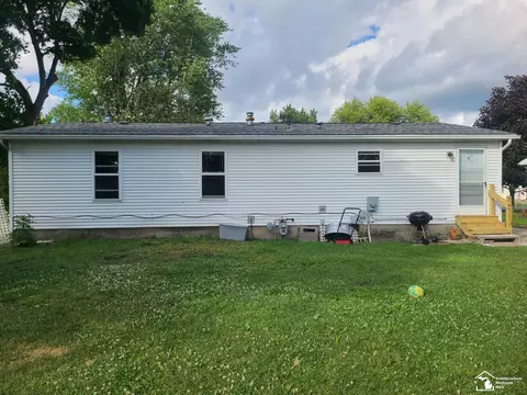 Exterior - 3202 Ferndale, Monroe, MI 48162 photo 2 of 3