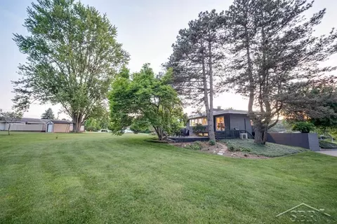 Exterior - 1395 Primrose, Dewitt, MI 48820 photo 6 of 14
