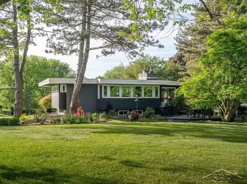 Exterior - 1395 Primrose, Dewitt, MI 48820 photo 10 of 14