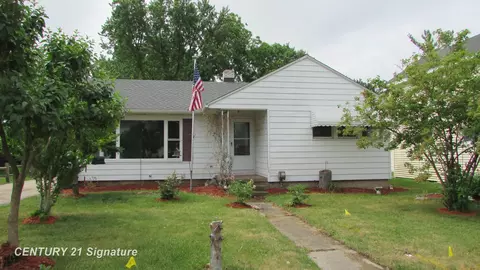 620 E Washington, Freeland, MI 48623