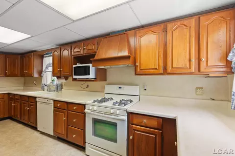 Kitchen - 302 Croswell, Adrian, MI 49221 photo 1 of 6