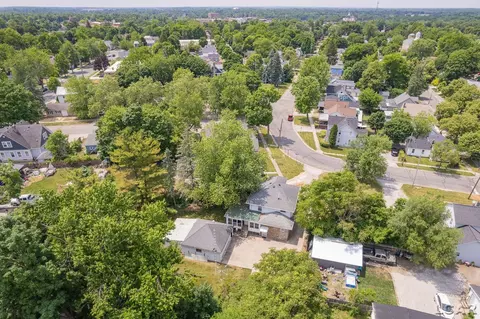 View/Area - 302 Croswell, Adrian, MI 49221 photo 3 of 5