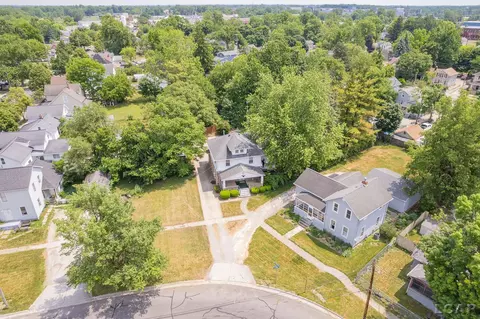 View/Area - 302 Croswell, Adrian, MI 49221 photo 1 of 5