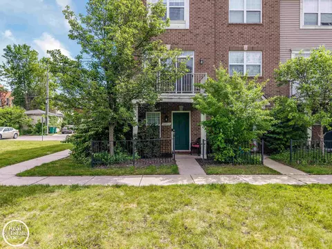 Other - 1048 Lakepointe #A, Grosse Pointe Park, MI 48230 photo 5 of 6