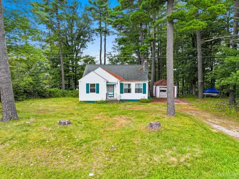 n3697 Us 2, Iron Mountain, MI 49801