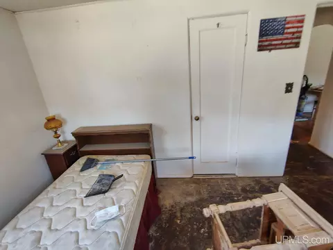 Bedroom - 415 Birch, Munising, MI 49862 photo 2 of 4
