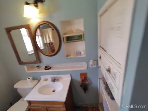 Bath - 415 Birch, Munising, MI 49862 photo 3 of 5