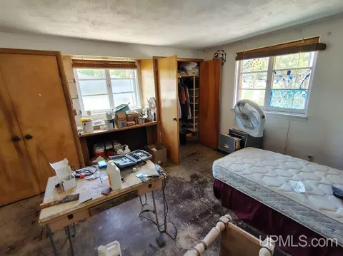 Bedroom - 415 Birch, Munising, MI 49862 photo 1 of 4