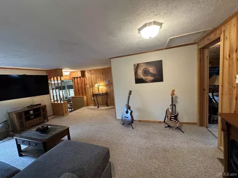 Living - 1734 Little Perch Lake Rd, Ishpeming, MI 49849 photo 4 of 7