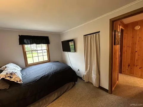 Bedroom - 1734 Little Perch Lake Rd, Ishpeming, MI 49849 photo 4 of 4