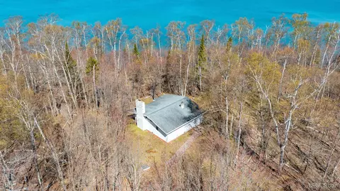 57801 Lakeshore, Calumet, MI 49913