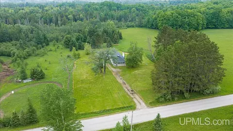 Other - 6038 29th, Gladstone, MI 49837 photo 21 of 28