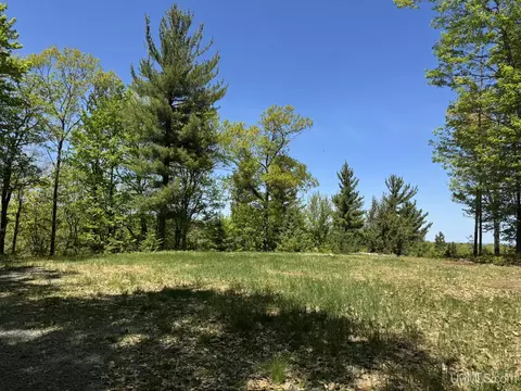116 Hardwood, Negaunee, MI 49866