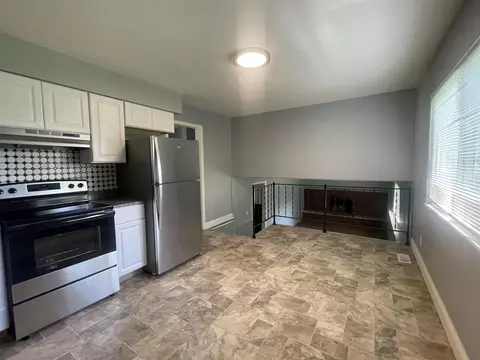 Kitchen - 1691 Mcalpine, Mount Morris, MI 48458 photo 2 of 2