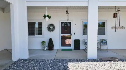 205 Kennely #A-4, Saginaw, MI 48609